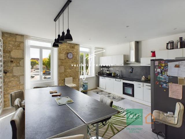 Vente Maison 9 pièces 200 m2 Bonneuil Matours