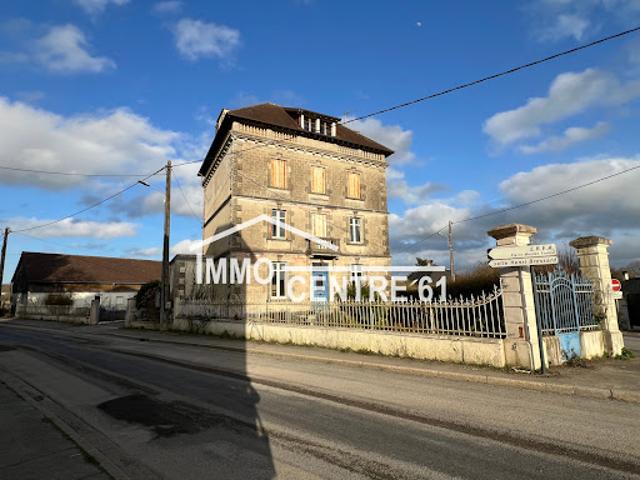 Vente Maison 9 pièces 200 m2 La Ferté Macé