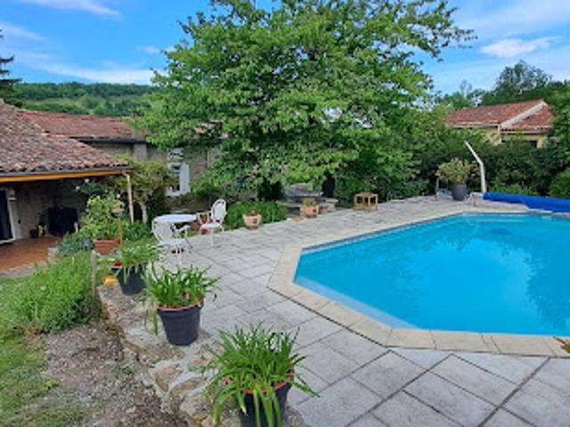 Vente Maison 9 pièces 200 m2 Lieurac
