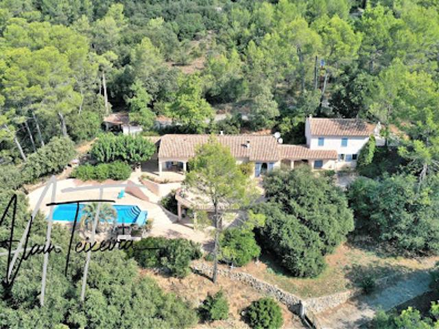 Vente Maison 9 pièces 200 m2 Lorgues