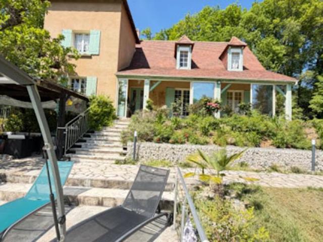 Vente Maison 9 pièces 200 m2 Saint Cyprien