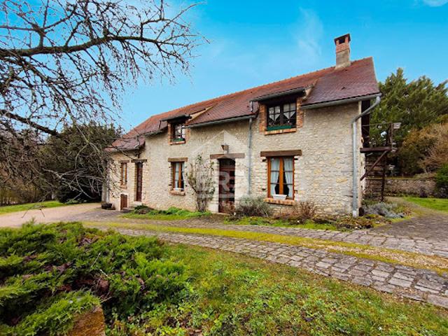 Vente Maison 9 pièces 203 m2 Fontaine la Rivière
