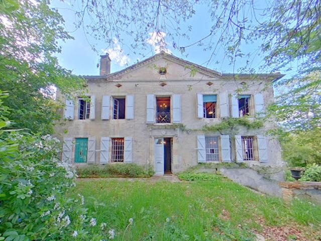 Vente Maison 9 pièces 215 m2 Molieres