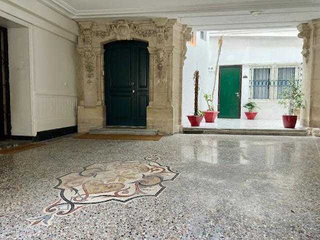 Vente Maison 9 pièces 215 m2 Beziers
