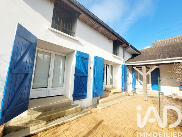 Vente Maison 9 pièces 215 m2 La Ferté Gaucher