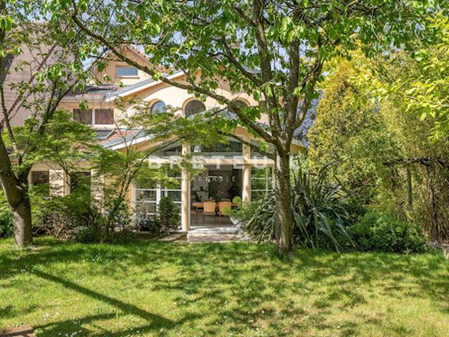 Vente Maison 8 pièces 215 m2 Rueil Malmaison