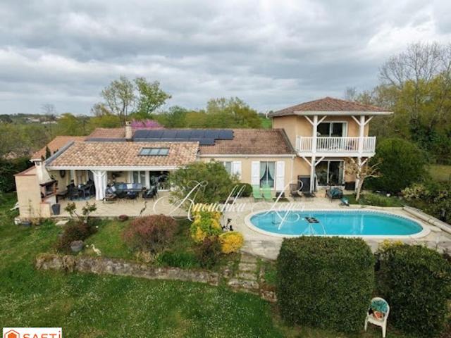 Vente Maison 9 pièces 217 m2 Le Pian sur Garonne