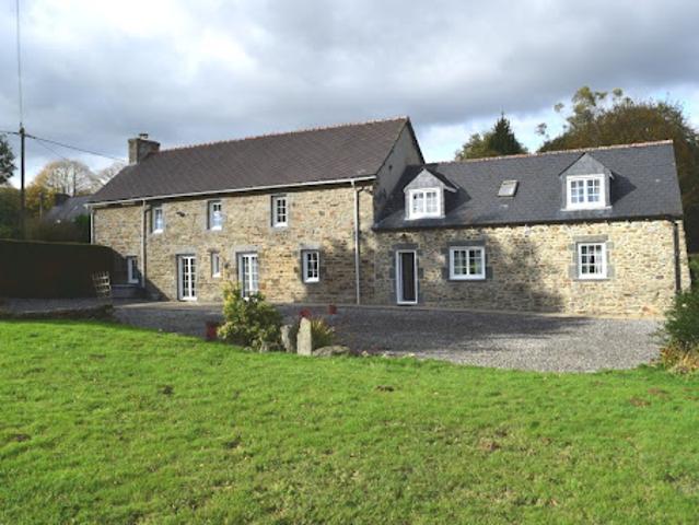 Vente Maison 9 pièces 217 m2 Plémet
