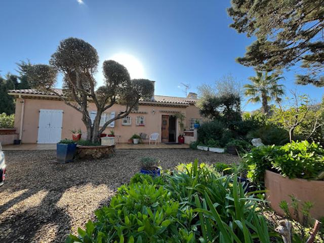 Vente Maison 9 pièces 217 m2 Saint aygulf