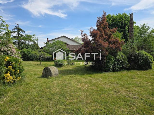 Vente Maison 9 pièces 218 m2 Coufouleux