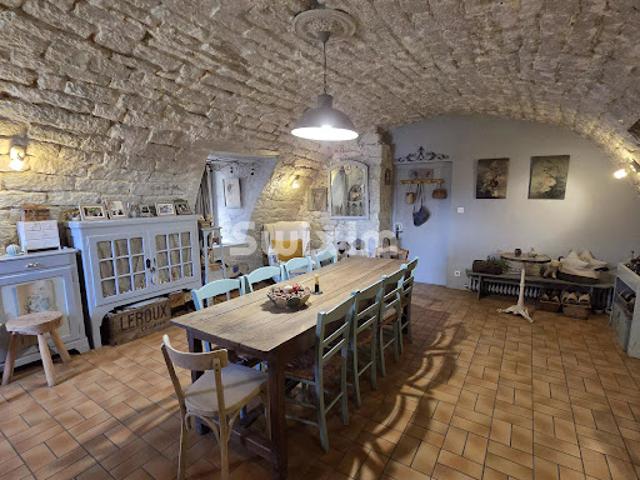 Vente Maison 9 pièces 219 m2 Buvilly