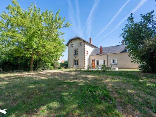 Vente Maison 9 pièces 210 m2 Ourouer les Bourdelins