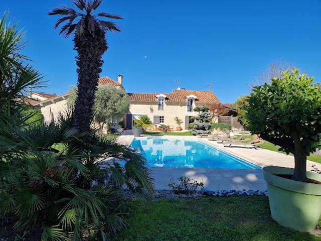 Vente Maison 9 pièces 210 m2 Condom
