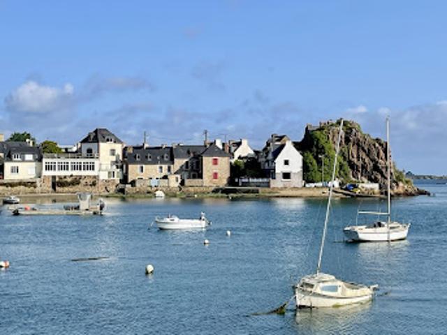 Vente Maison 9 pièces 213 m2 Ploubazlanec