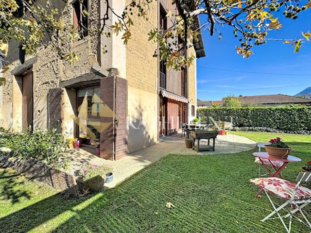 Vente Maison 9 pièces 225 m2 Voiron