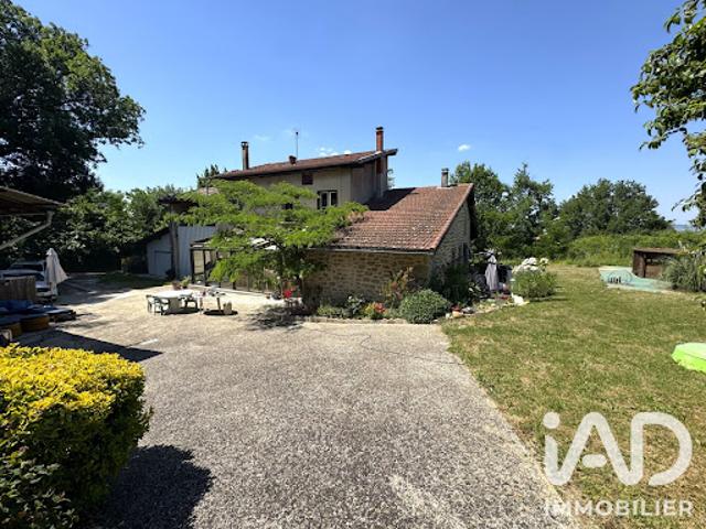Vente Maison 9 pièces 226 m2 Anneyron