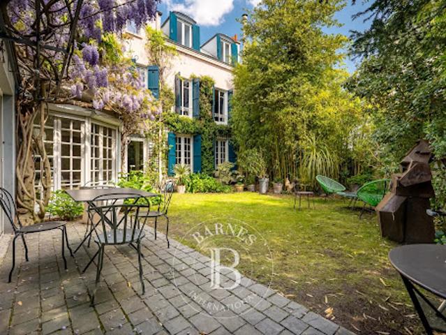 Vente Maison 9 pièces 226 m2 Asnieres sur seine