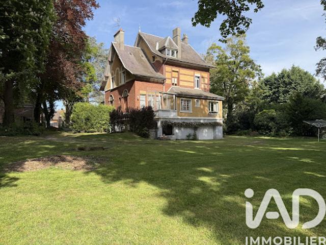 Vente Maison 9 pièces 227 m2 Cambrai