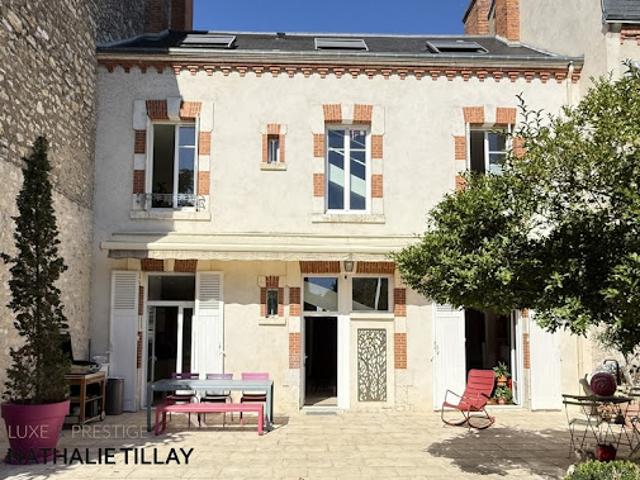 Vente Maison 9 pièces 220 m2 Orleans
