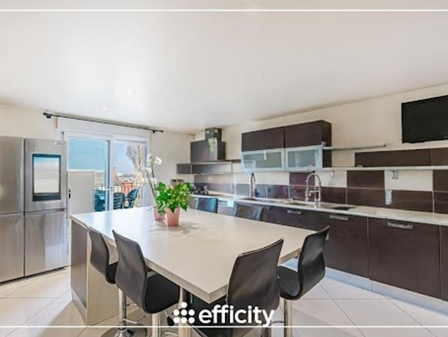 Vente Maison 9 pièces 220 m2 Champigny sur Marne