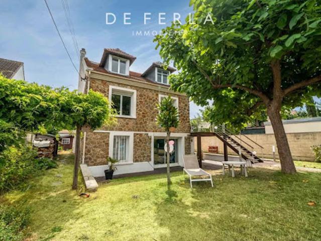 Vente Maison 9 pièces 220 m2 Chatou