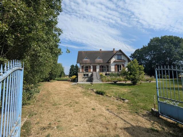 Vente Maison 9 pièces 220 m2 Friaize