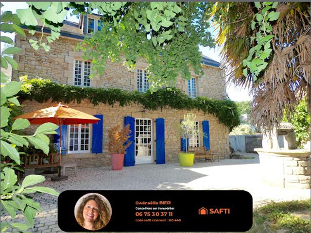 Vente Maison 9 pièces 220 m2 Quimperle