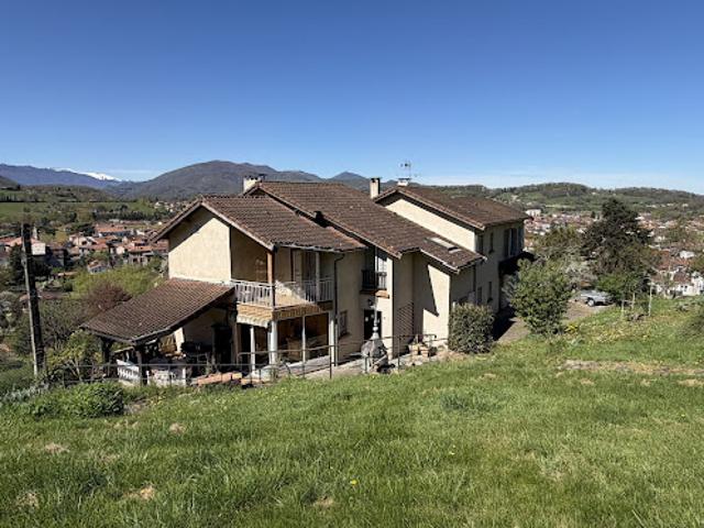 Vente Maison 9 pièces 220 m2 Saint Girons