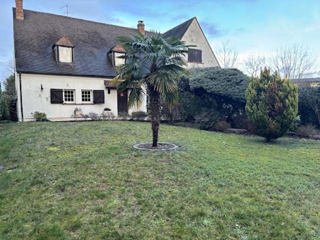 Vente Maison 9 pièces 220 m2 Sainte genevieve des bois