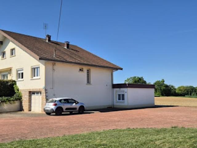 Vente Maison 9 pièces 221 m2 Montrevel en Bresse