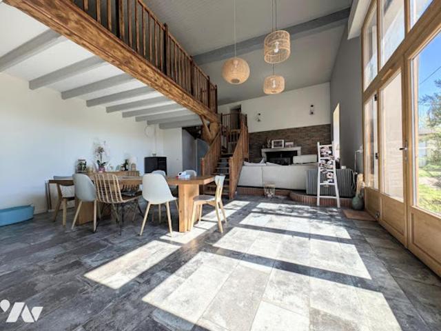 Vente Maison 9 pièces 234 m2 Biozat