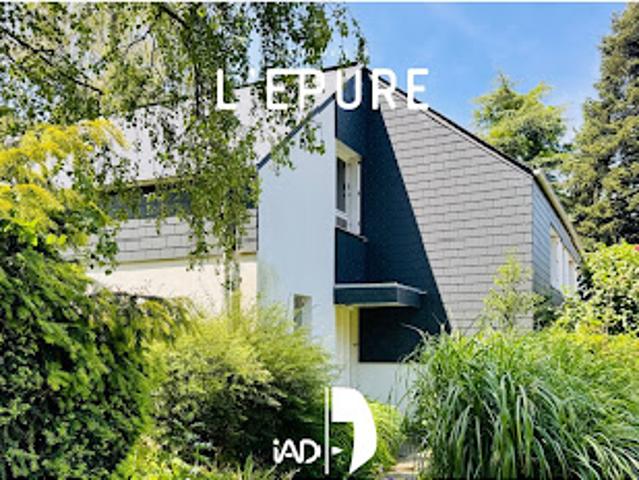 Vente Maison 9 pièces 235 m2 Hénouville
