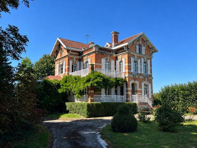 Vente Maison 9 pièces 235 m2 Pargny sur Saulx