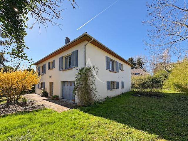 Vente Maison 9 pièces 236.82 m2 Villeconin