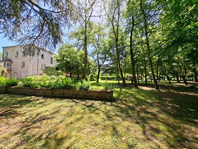 Vente Maison 9 pièces 230 m2 Blanzy