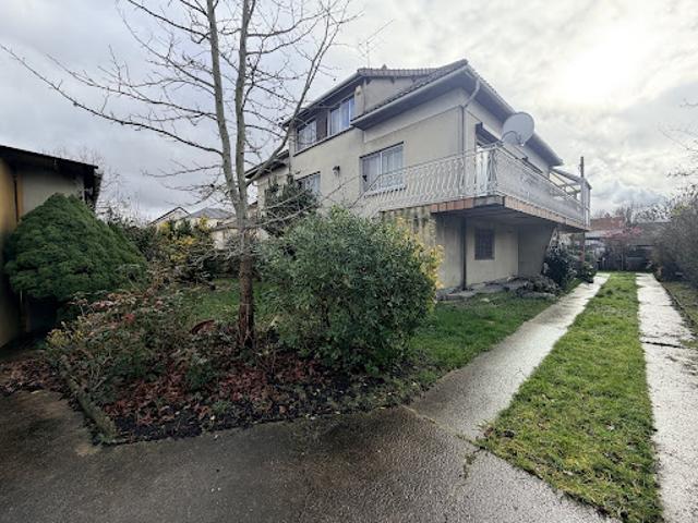 Vente Maison 9 pièces 230 m2 Villeparisis