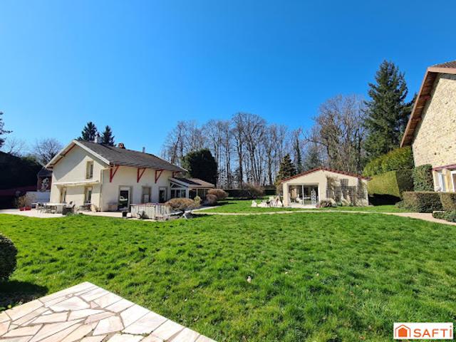Vente Maison 9 pièces 232 m2 Epinal
