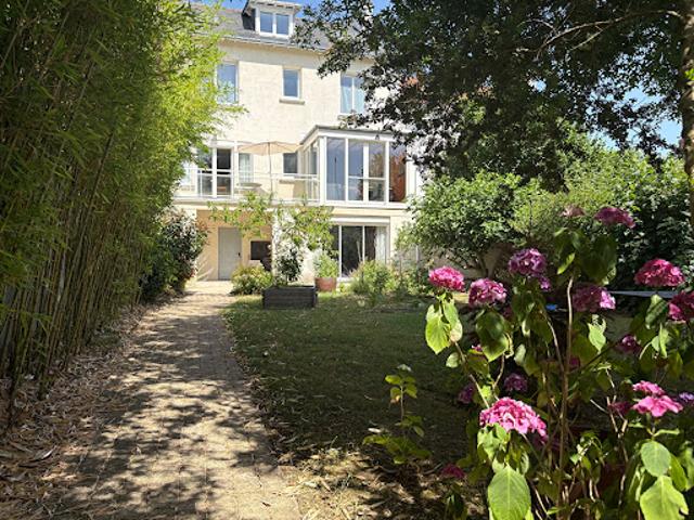 Vente Maison 9 pièces 245 m2 Nantes