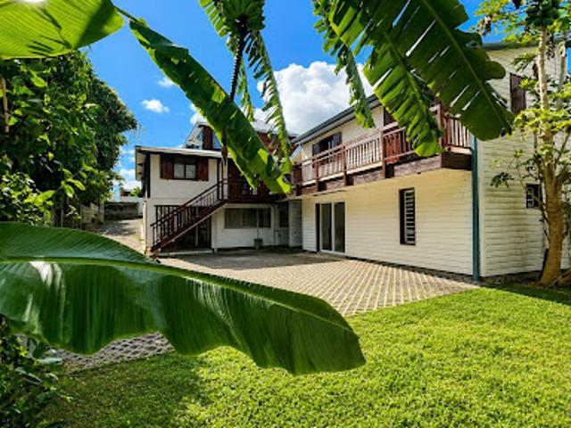 Vente Maison 9 pièces 245 m2 La possession