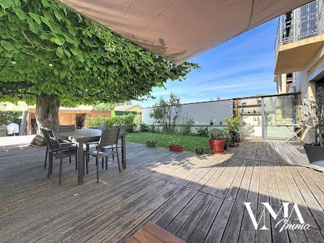 Vente Maison 9 pièces 245 m2 Lozanne