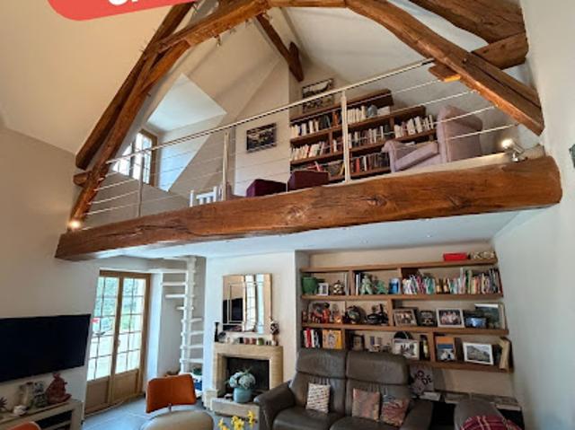 Vente Maison 9 pièces 245 m2 Vierzon