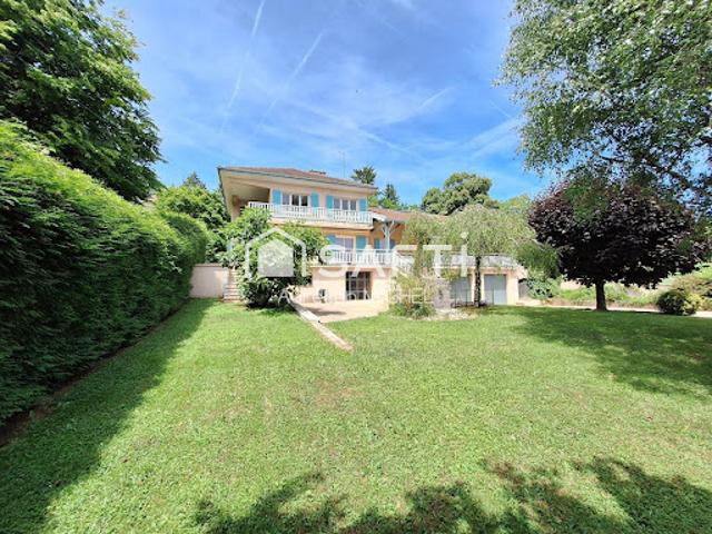 Vente Maison 9 pièces 245 m2 Villieu Loyes Mollon