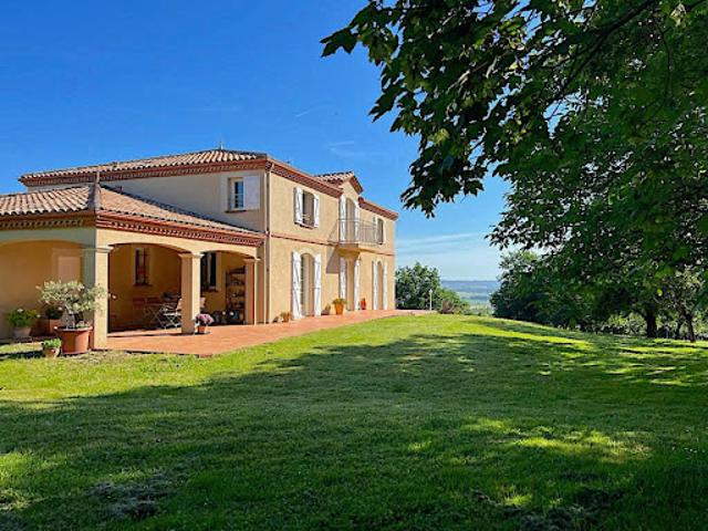 Vente Maison 9 pièces 248 m2 Auvillar