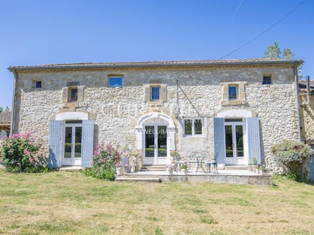 Vente Maison 9 pièces 249.15 m2 Lauzun