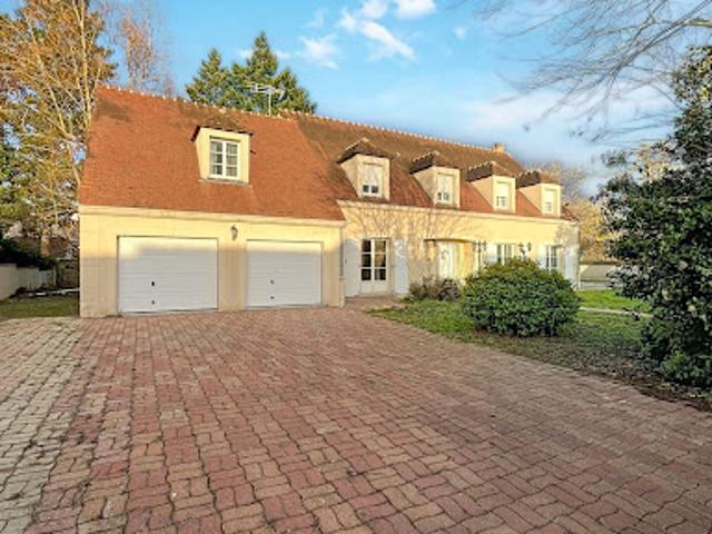 Vente Maison 9 pièces 240 m2 Chailly en Bière