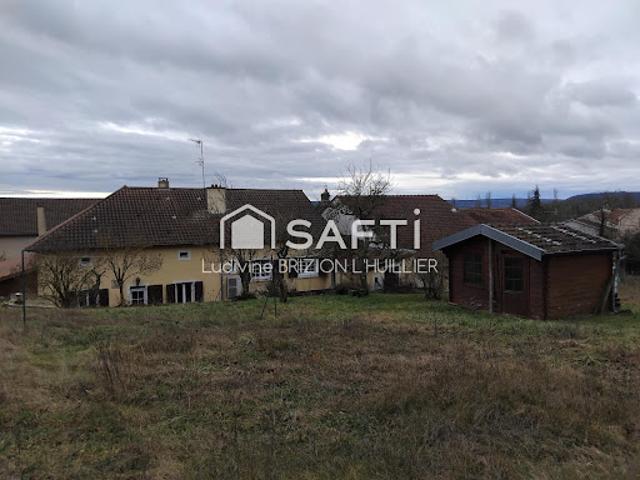 Vente Maison 9 pièces 240 m2 Loupmont