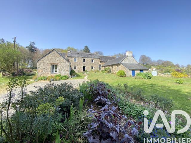 Vente Maison 9 pièces 240 m2 Plougonven