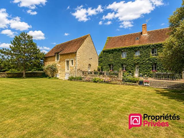 Vente Maison 9 pièces 240 m2 Sablons sur Huisne