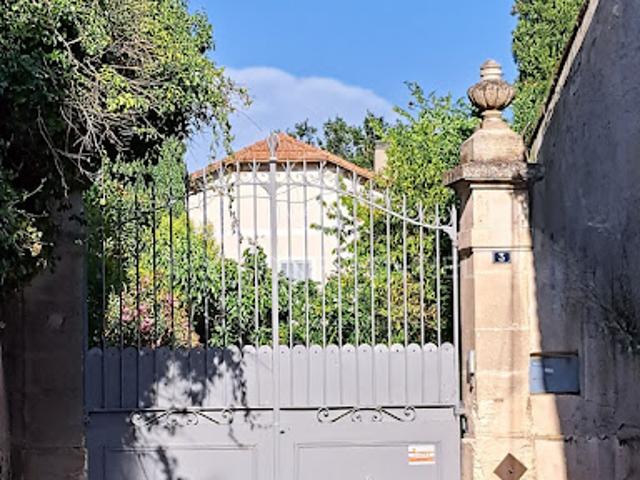 Vente Maison 9 pièces 240 m2 Saint Rémy de Provence