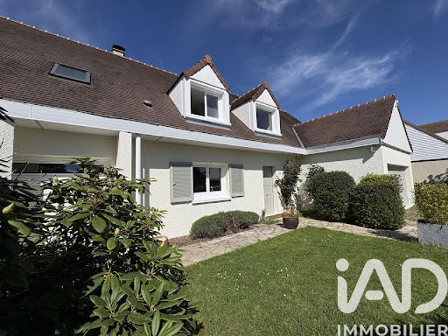 Vente Maison 9 pièces 241 m2 Feucherolles